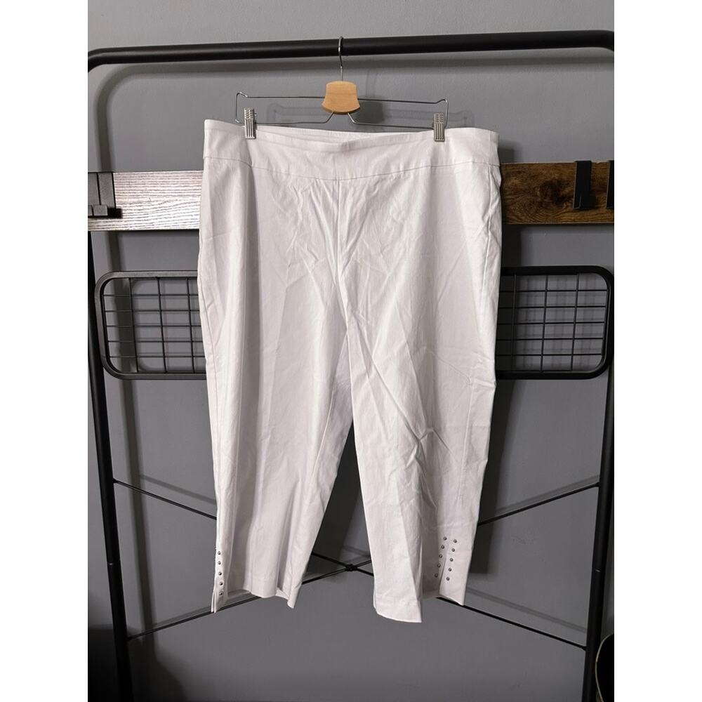 Zac & Rachel Woman White Cropped Length Pants | 20W